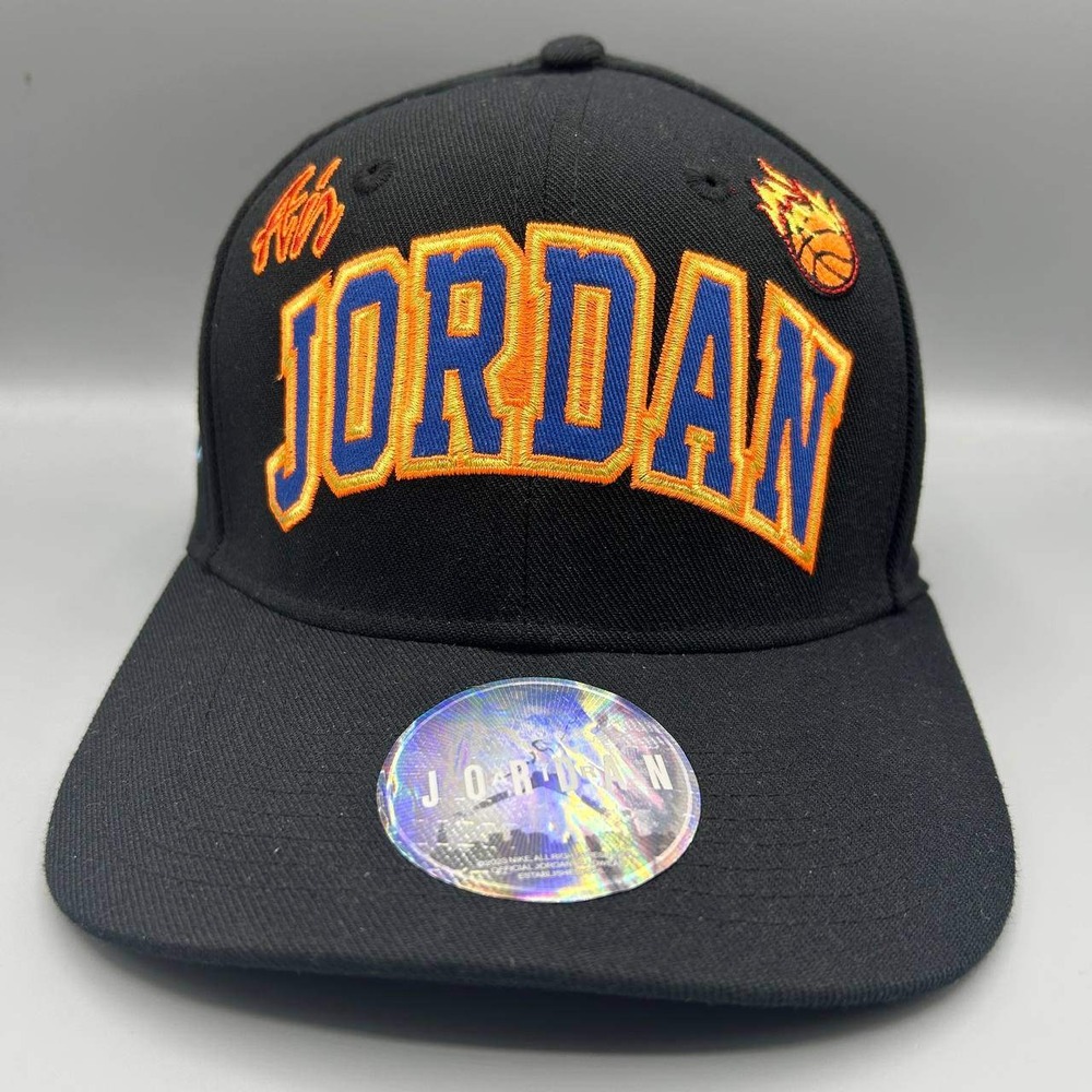 Air Jordan Hat‎ Youth Black Embroidered Jumpman Snap Back Cap
